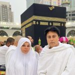 Rakhi Sawant greeted 2025 with Umrah; footage goes viral. | (Web Desk) – Rakhi Sawant, a Bollywood superstar who frequently makes news owing to scandals, began 2025 with a healing journey by attending Umrah for the second time. Channel News Pakistan Rakhi Sawant greeted 2025 with Umrah; footage goes viral. Channel News Pakistan