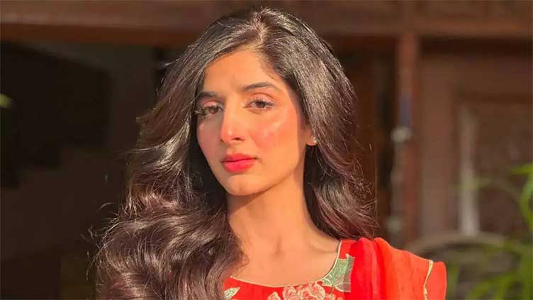 Mawra Hocane shares out about her Bollywood experience. | (Web Desk) – Mawra Hocane has regained popularity in India after nearly a decade. Mawra, best known for her endearing portrayal of Saru in Sanam Teri Kasam, has won over viewers once more with the film's recent re-release, which has proven to be an unexpected success. Channel News Pakistan Mawra Hocane shares out about her Bollywood experience. Channel News Pakistan