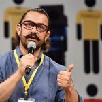 Why is Bollywood struggling? Let's hear from Amir Khan. | (Web Desk) – Aamir Khan feels that Hindi filmmakers serve or focus on a certain segment of the public, which is why they are failing at the box office nowadays. Channel News Pakistan Why is Bollywood struggling? Let's hear from Amir Khan. Channel News Pakistan