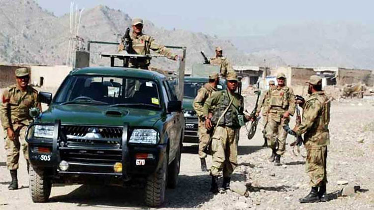 16 terrorists killed while attempting to enter the Pakistan-Afghan border : ISPR | RAWALPINI - According to the ISPR, security forces successfully foiled an infiltration attempt by a gang of 16 terrorists attempting to enter the nation over the Pakistan-Afghanistan border in North Waziristan's Ghulam Khan Kili district. Channel News Pakistan 16 terrorists killed while attempting to enter the Pakistan-Afghan border : ISPR Channel News Pakistan