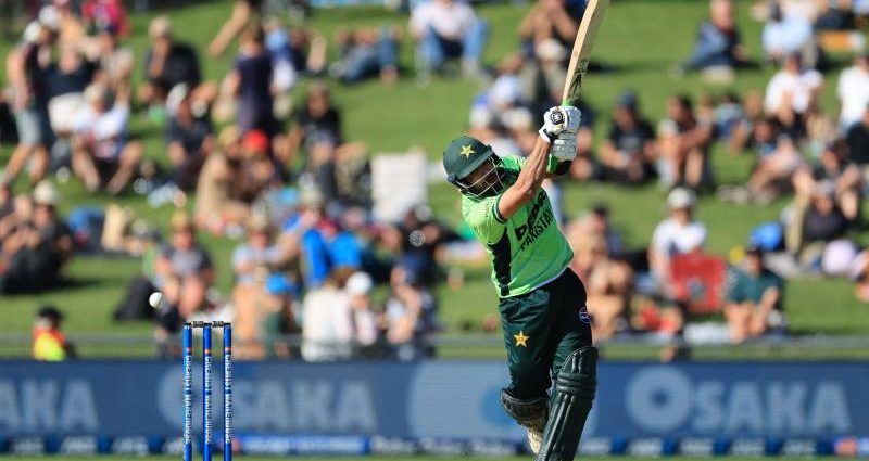 Pakistan loses three wickets while chasing a 345-run chase in the opening NZ ODI. | Pakistan lost three wickets when former captain Babar Azam was still at the bat as the greenshirts pursued New Zealand's 345-run mark in the first one-day international, which began today in Napier, according to Channel News Pakistan. Channel News Pakistan Pakistan loses three wickets while chasing a 345-run chase in the opening NZ ODI. Channel News Pakistan