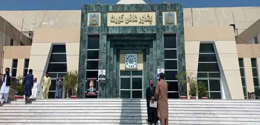 PHC prohibits unauthorized gatherings in Khyber Pakhtunkhwa. | PESHAWAR (Channel News Pakistan) – The Peshawar High Court (PHC) has banned unconnected political gatherings on the grounds of government and educational institutions. Channel News Pakistan PHC prohibits unauthorized gatherings in Khyber Pakhtunkhwa. Channel News Pakistan